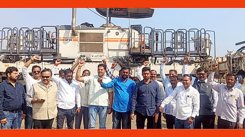 pune nashik national highy work ban