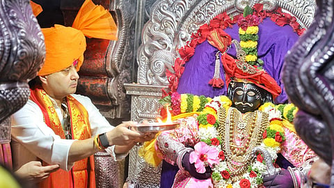 Minister Jyotiraditya Scindia Visit Ambabai and Jyotiba Temple