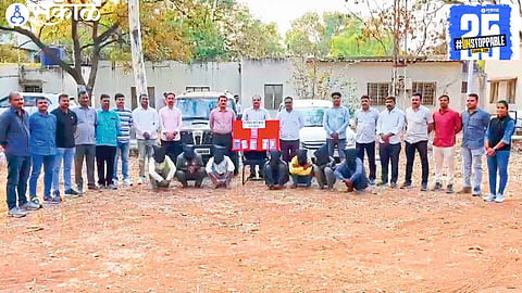 Jamkhed police arrest a robbery gang and recover stolen property worth 17.5 lakhs as part of their crackdown on criminal activity.