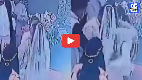 Lesbian couple fight in UP