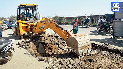 Toll Company Begins Removing Speed Breakers on Highway for Better Traffic Flow