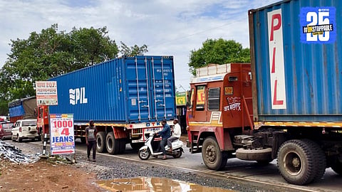 Mangaon Traffic Jam