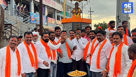 “Tembhurni celebrates with fireworks and sweets after Maratha reservation approval.”