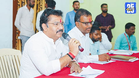MLA Abhijit Patil addressing loan distribution committee meeting at Pandharpur Panchayat Samiti.