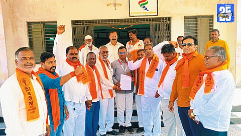 “Shiv Sena activists protest demanding full loan waiver for flood-hit farmers in Maharashtra.”