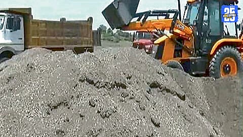 sand auction