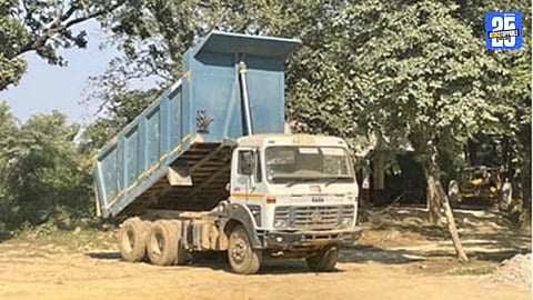  Truck