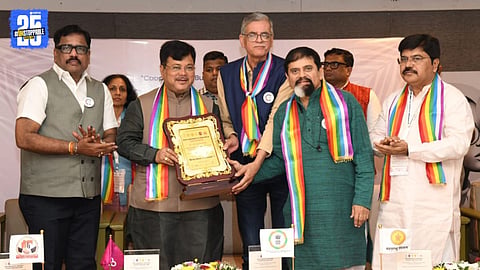 pravin darekar