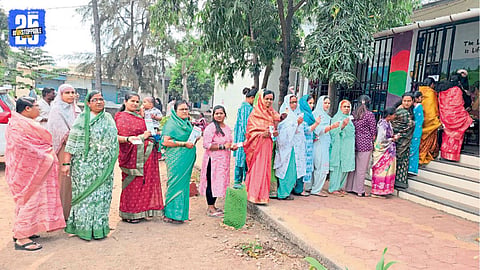 EVM Malfunction Causes Delay
