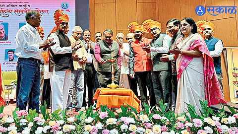 Marathi Language Advocacy Gains Momentum; Vishwas Patil Urges Doctors to Lead