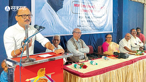 democracy during Govind Pansare