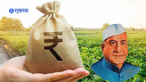 Farmers at a cooperative credit