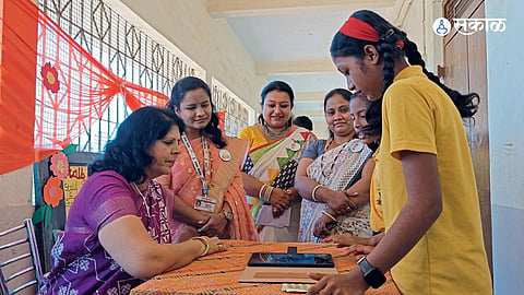 माधवराव तुपे विद्यालय, हडपसर : ‘इंग्लिश कार्निव्हल’ उपक्रमाला उत्स्फूर्त प्रतिसाद मिळाला.