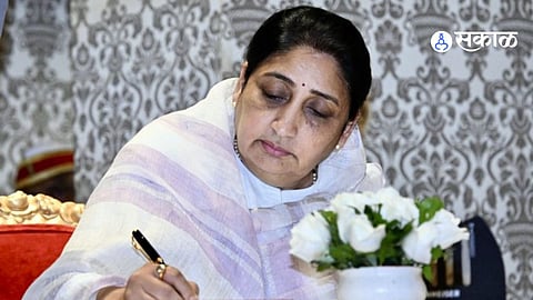 Sunetra Pawar emerges as a key contender after Congress withdraws from the Baramati election race.