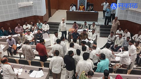 Clash in jalna Municipal Corporation BJP and Shiv Sena