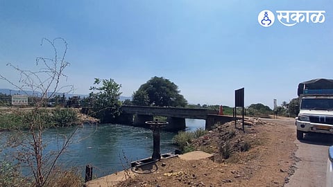 kunjirwadi canal bridge