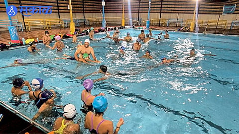 swimming pool