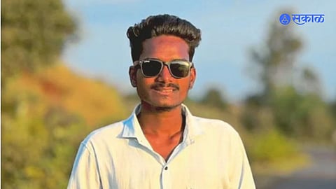 Kolhapur Shahuwadi Lodge Incident young boy
