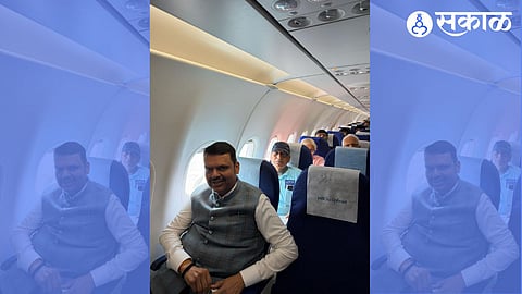 CM Devendra Fadnavis journey in indigo flight