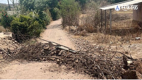 Village Dispute: 300 Families Stranded as Road Blocked in Tambademala