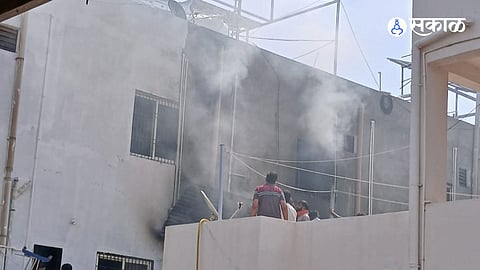 Fire Outbreak: Major Blaze Destroys Budget Mall in Ambad Due to Short Circuit