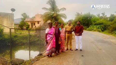 Citizen Safety First: Dangerous Well on Manchar-Loni Road Secured with Protective Mesh