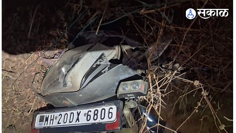 Hit-and-Run on Highway Leaves Two Workers Dead, One Seriously Injured
