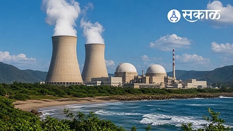 Why is Maharashtra building nuclear power projects?