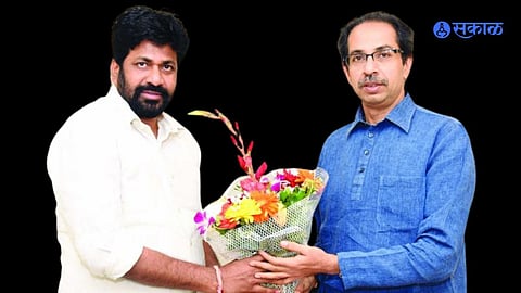 Bachchu Kadu criticize Uddhav Thackeray