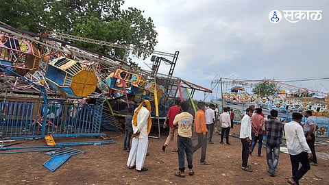 Stormy Havoc: Sudden Unseasonal Rain Destroys Urus Festivities in Ranjangaon Khuri