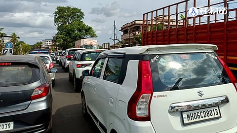 Weekend Nightmare: Commuters Struggle with Gridlock on Mumbai-Goa Highway