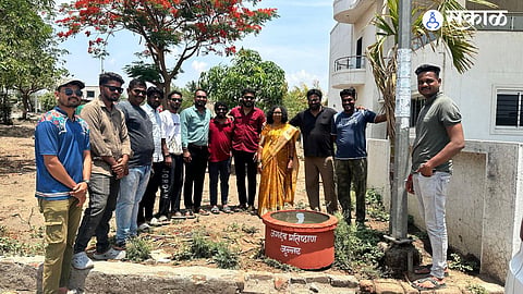 Beat the Heat: Jagdamb Pratishthan Installs Water Troughs for Animals and Birds in Junnar