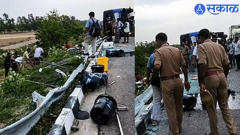 Fatal Bus Crash in Uttar Pradesh: Double-Decker Vehicle Overturns on Expressway