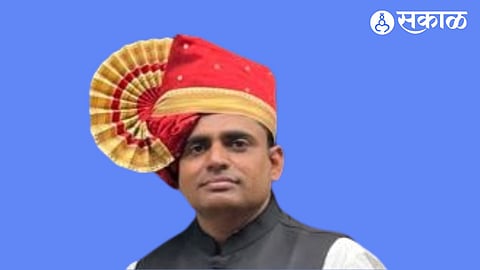 Tehsildar Dr. Sachin Wagh