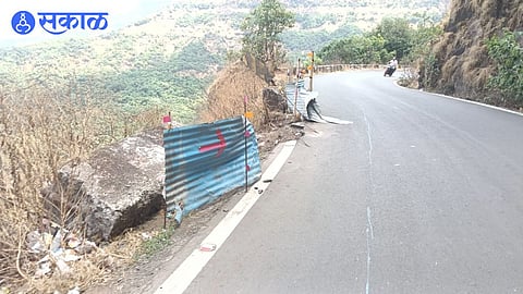 Lives at Risk in Ambenali Ghat; Slow Infrastructure Work Under Scrutiny