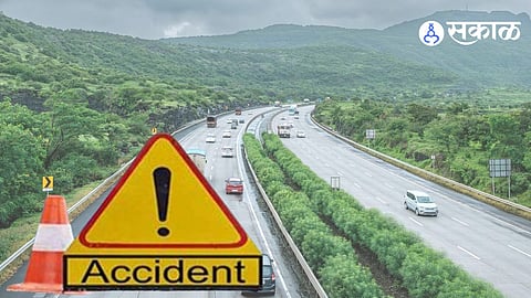 Mumbai-Pune Expressway Accident