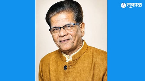 Age is Just a Number: Solapur Man Earns PhD in Hindi at 75