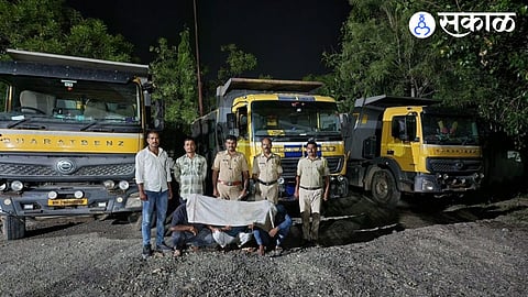 Illegal Sand Transportation Busted three hyva seized