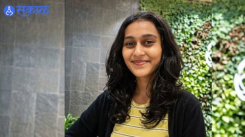 Defying Financial Challenges, Siddi Hadwale Achieves Her Dream of Becoming a Pilot