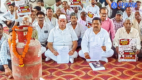 Opposition Attacks Centre Over ₹29 LPG Price Hike, Cites Rising Inflation