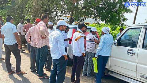 Rahuri-Shani Shingnapur Railway Project Sparks Outrage Over Farmland Acquisition