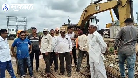 Why Kolhapur farmers stopped highway construction work