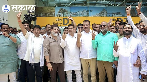 MP Congress MLAs in Bengaluru Resort