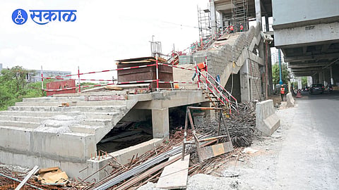 Pune Metro work Issue