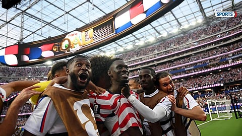 United States celebrated a dominant 4-1 win over Paraguay