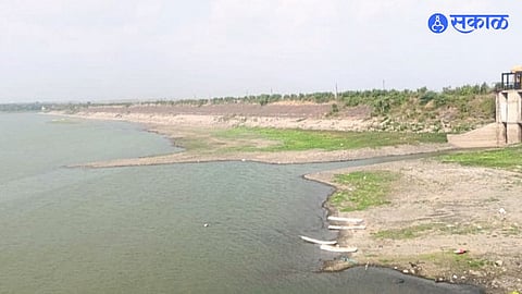 Seena Dam water level falls below dead storage in Karjat