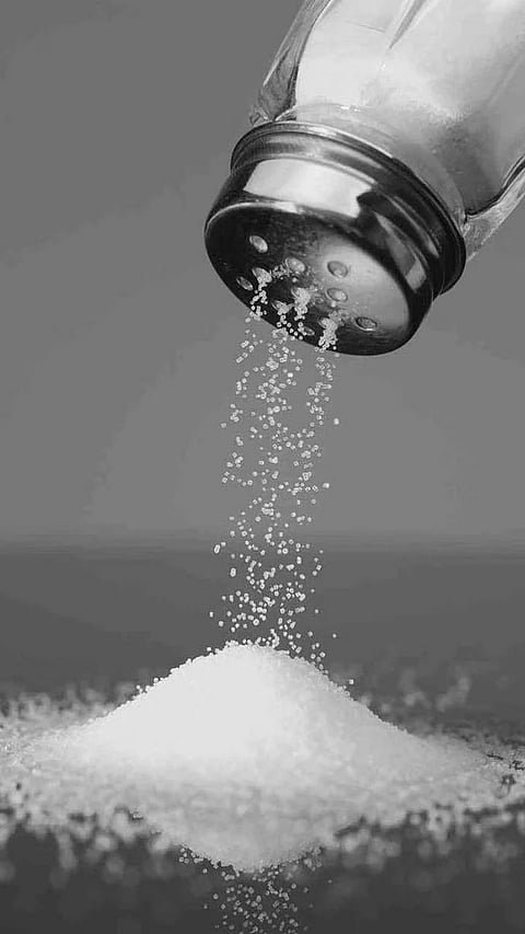 Low sodium health risks 