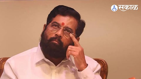 Shivsena leader Sunil Vayle against Case registered
