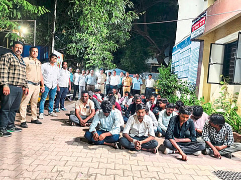 गंगापूर रोडला ५५ टवाळखोरांवर कारवाई