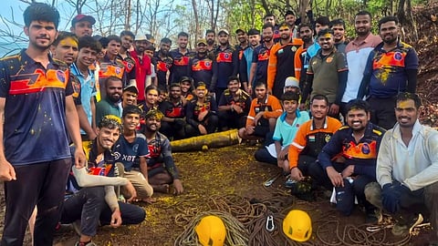 Two Cannons Weighing 350 400 kg Retrieved from Avchitgad Fort